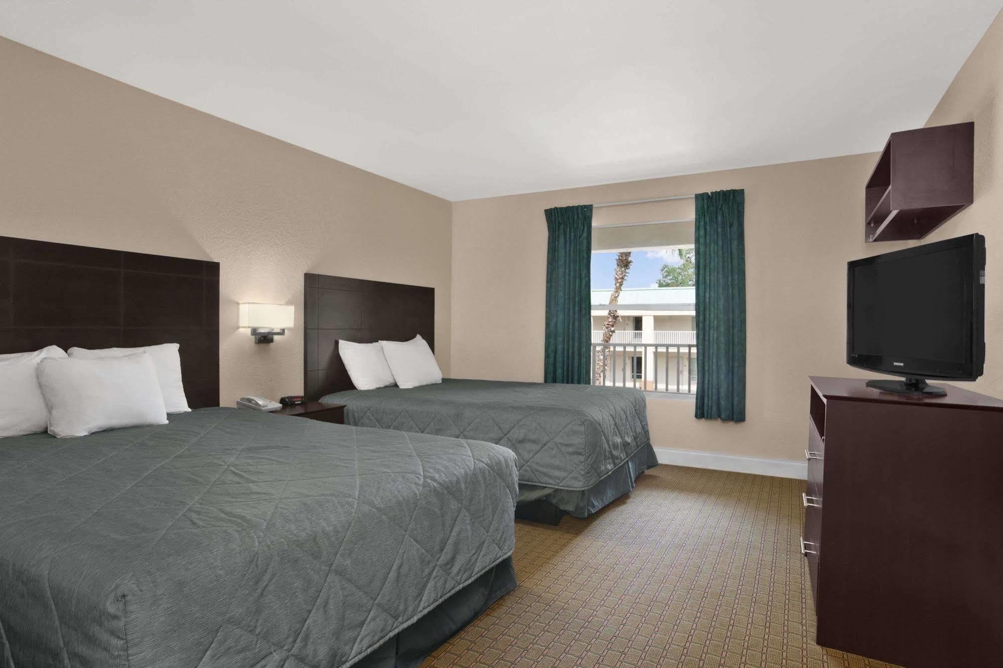 Ramada Limited Clearwater Hotel And Suites Luaran gambar